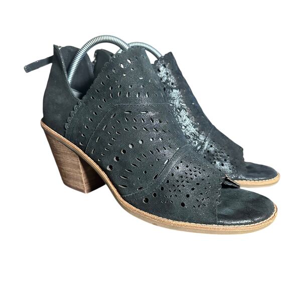 Sofft Millard Sz 8.5 Suede Peep Toe Sandals Cutout Block Heel Comfort Black - Picture 2 of 10